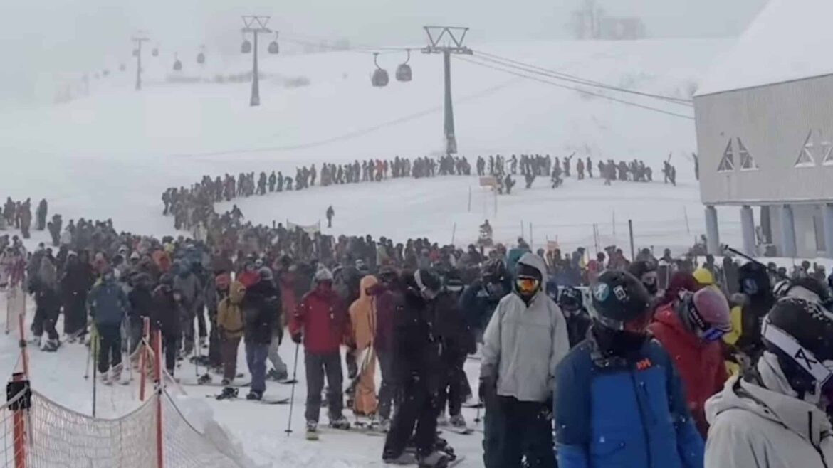 Japan Ski Resort Saw Some Epic Lift Lines This Past Weekend