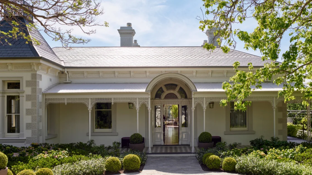 Inside A Melbourne Home That Took Its Cues From Kyoto, Marrakech and Positano - All At Once