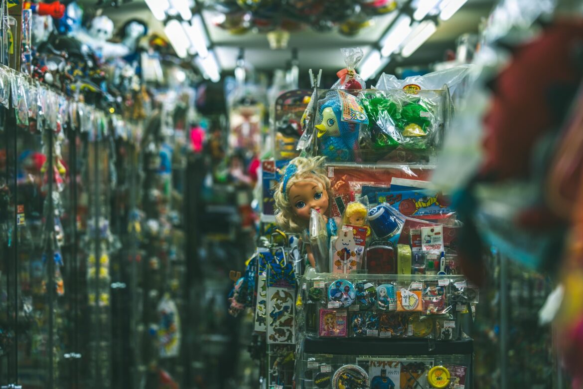 Wife thinks this is creepy... as seen at Nakano Broadway