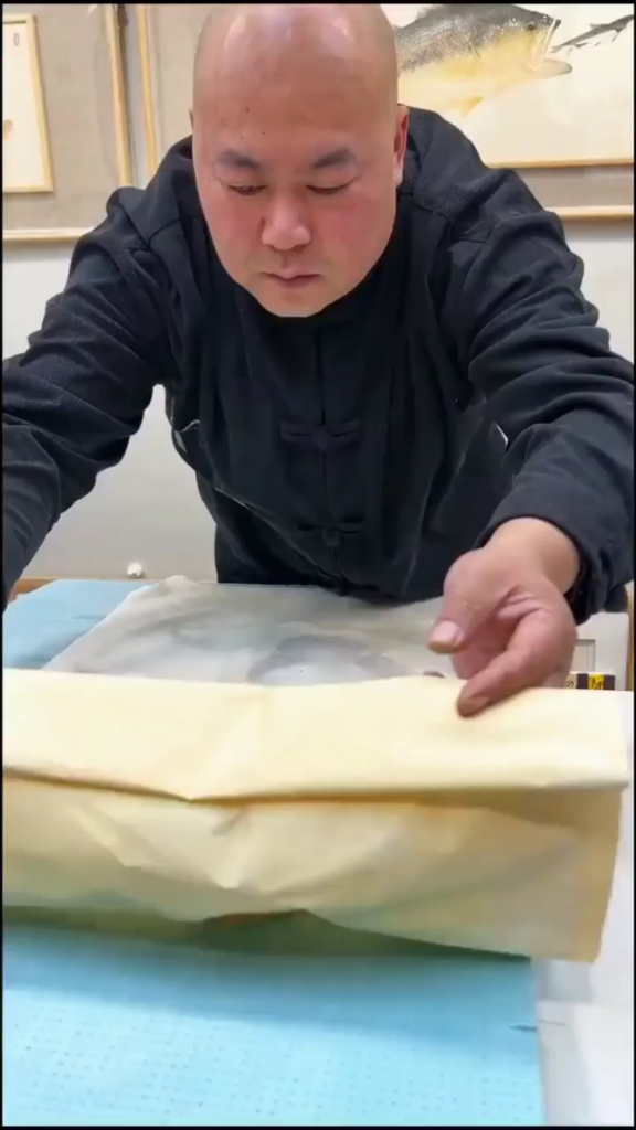 Gyotaku, an ancient Japanese technique used to preserve the exact appearance of the catch.It consisted of applying ink or paint to a fish and then pressing paper or fabric against it.