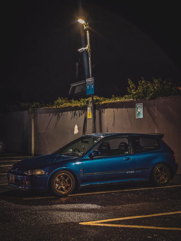 Haven't posted in yonks, but here's my current honda. 1995 EG High comp b16b with old school b18 stroker setup and b16b pistons, 225hp, 4.7 final drive dc2 gearbox, around the 1000kg mark, fwd fun in a blue nugget