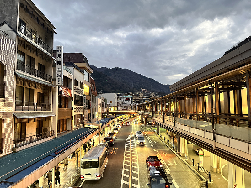 2026 Hakone Attractions Guide: Hakone Attractions - Hakone-Yumoto Station