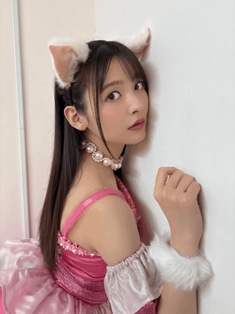 Happy Monday from Uesaka Sumire