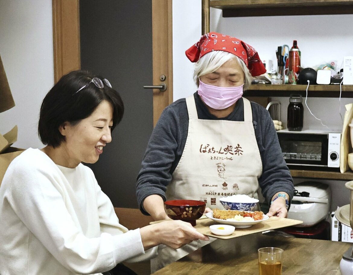 Japan startup expands "granny business" to put elderly women to work