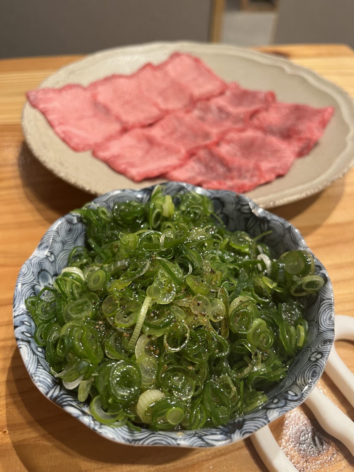 Negi-shio tan (salt & green onion beef tongue) at a yakiniku spot in Osaka 🔥