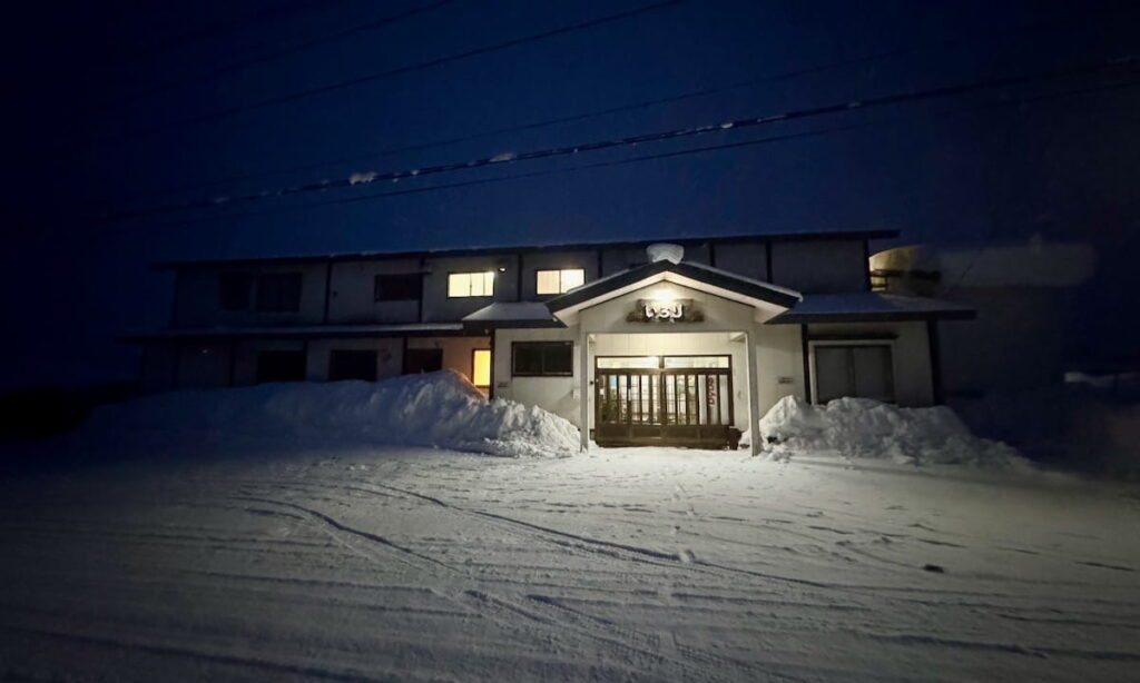 Entrance to Irori in the evening. Image: Eliot Cochrane
