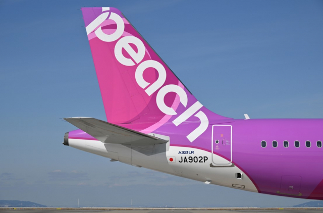 Photo = Peach Airlines