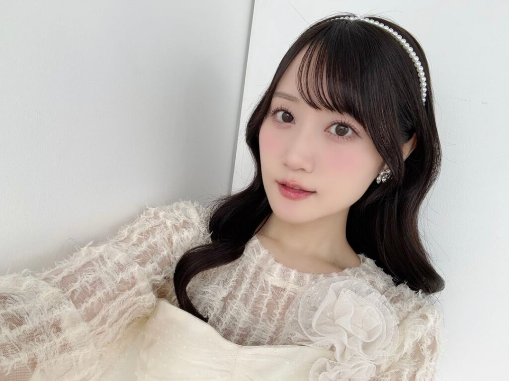 Ogura Yui from Her「MAQUIA ONLINE」Shoot♡˚✧₊