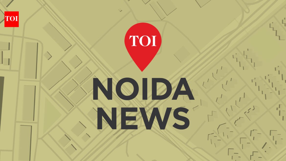 Japanese team in Noida, talks biz and tourism | Noida News