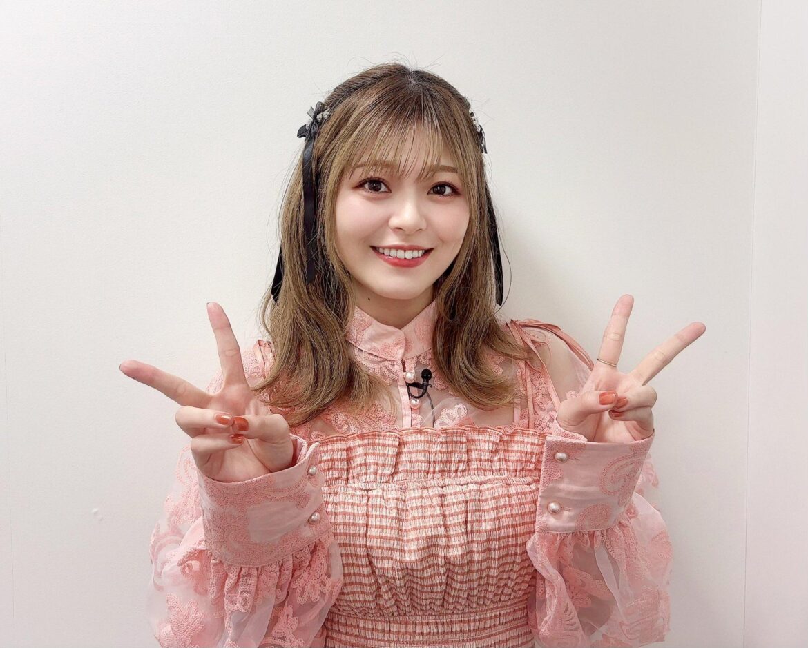 Suzushiro Sayumi: ☺️✌🏻🌸