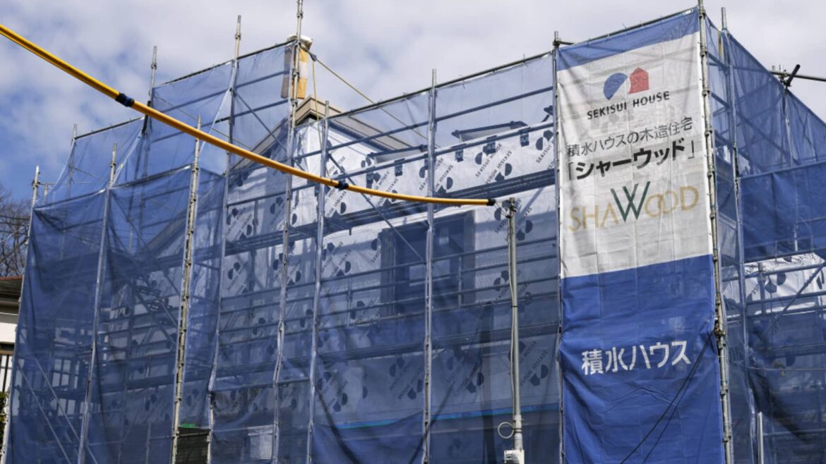 Japanese homebuilders go on a U.S. shopping spree Japanese homebuilders go on a U.S. shopping spree