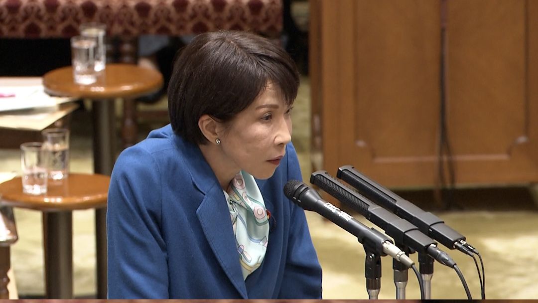 118075_TAKAICHI_SHRUGS_OFF_TRUMP_QUESTION vrtc final clean.jpg