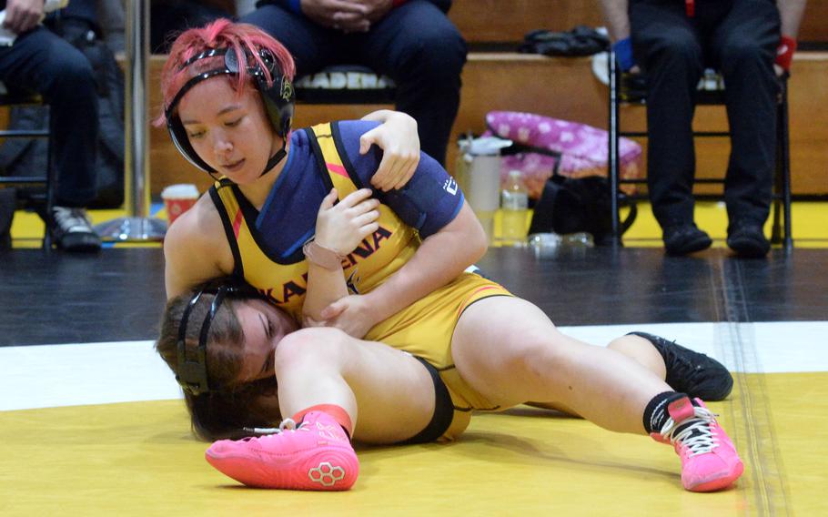 Juli Thompson is in control of her match.