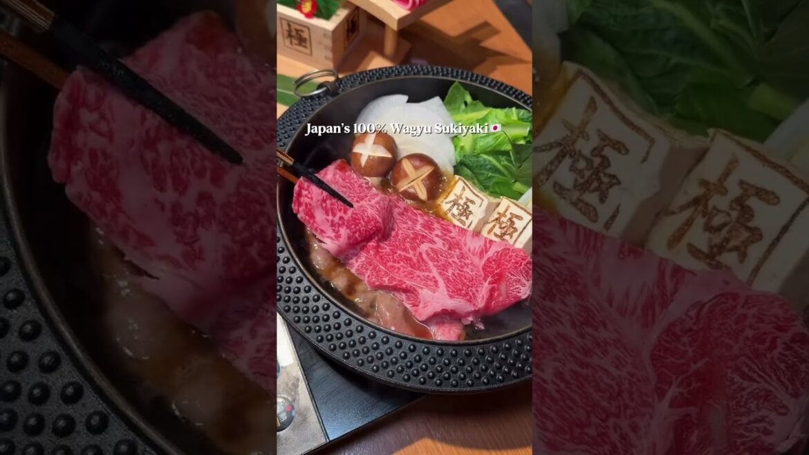 🇯🇵100% Wagyu Sukiyaki #tokyo #japan #shorts #trending #japanesefood #tokyofood #japanesestreetfood