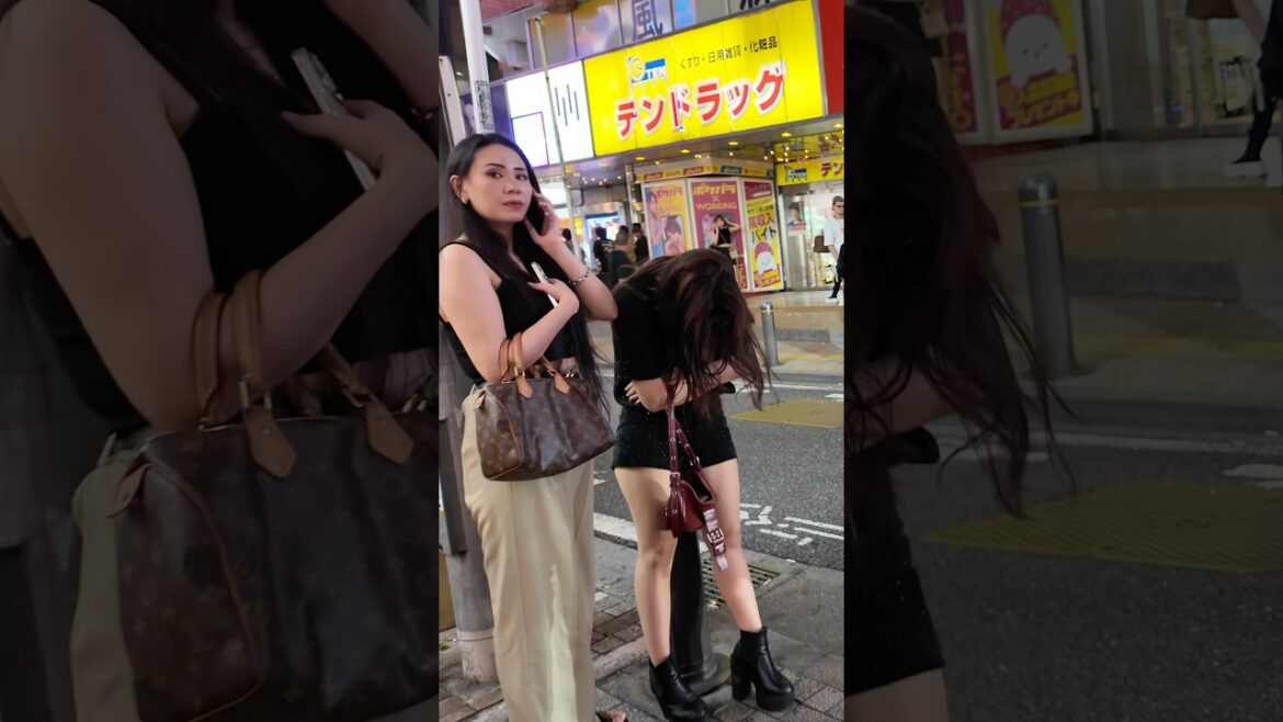 Tokyo Nightlife Japan 🇯🇵 #travel #viralvideos #trending