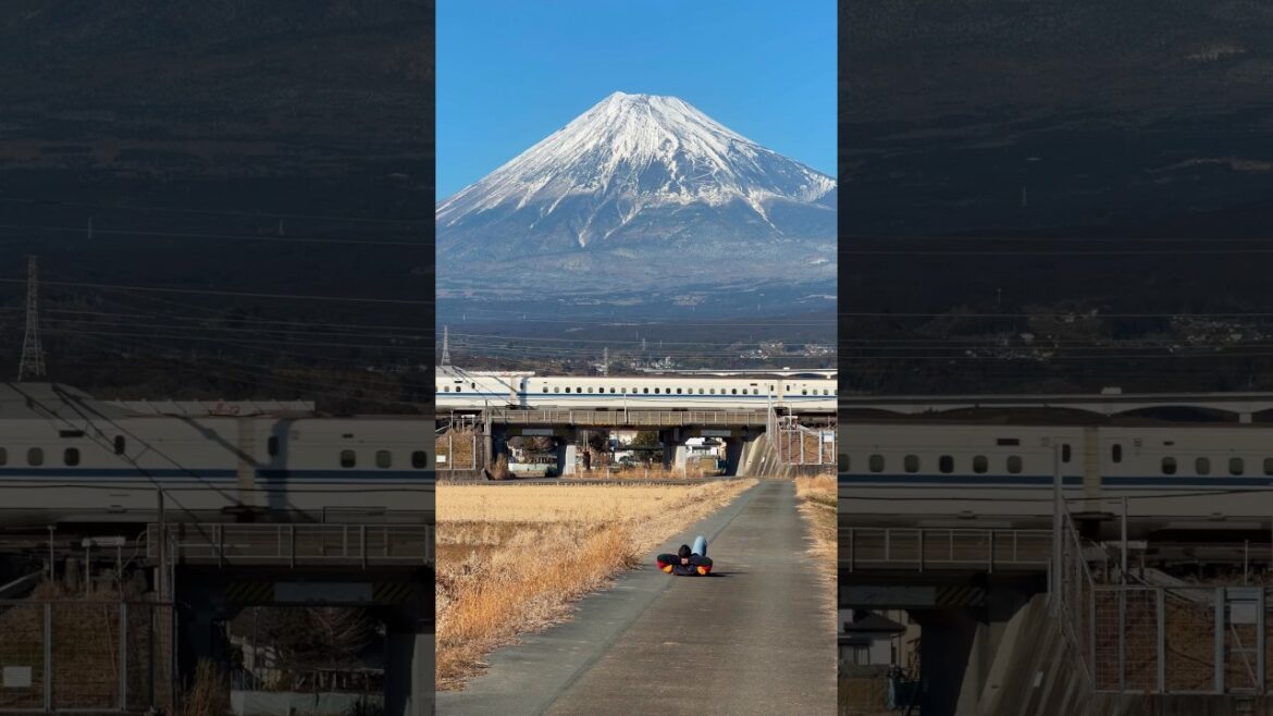 Best Mount Fuji View With Japan’ Shinkansen. #mountfuji #shinkansen #japantravel