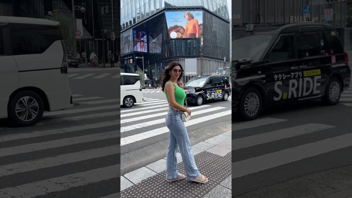 Best of Japan travel | exploring Ginza streets in Tokyo