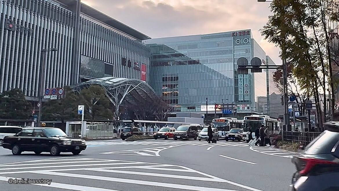 Hakata Train 🚂 Station Tourist Guide Tour Review MUFG International ATM – Ticket office – TAX FREE Hakata Train 🚂 Station Tourist Guide Tour Review MUFG International ATM - Ticket office - TAX FREE