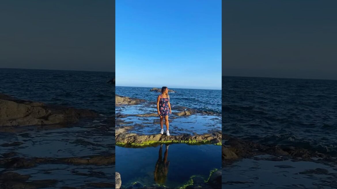 Don’t let summer in Japan go by without visiting Enoshima! π Don't let summer in Japan go by without visiting Enoshima! π