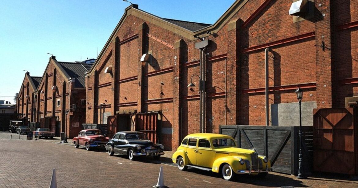 Retro Japan in Photos: 1923 red brick warehouse in Osaka remains largely unchanged