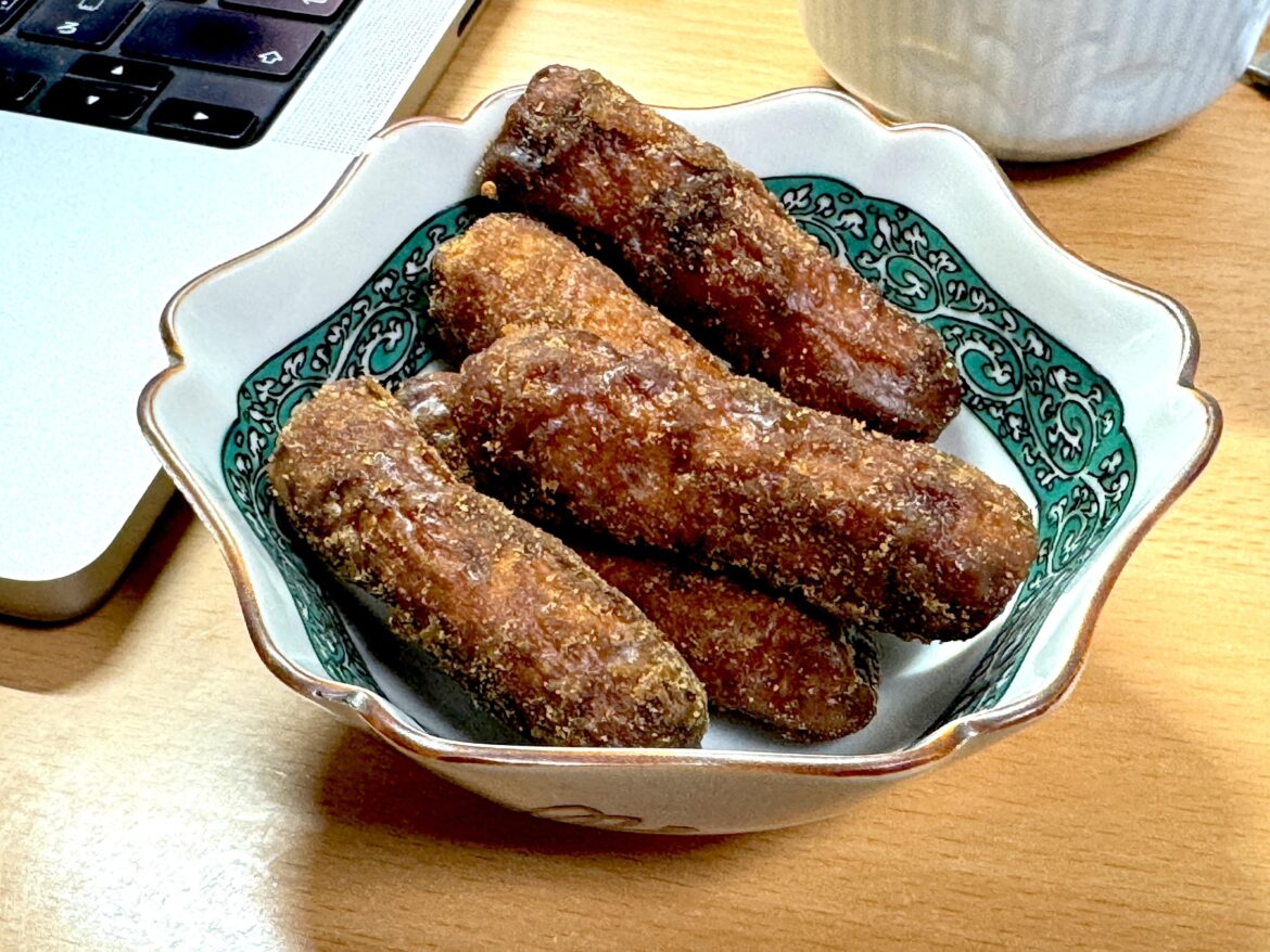 Do you know “Karintou”? It’s Japanese Sweets but looks like…