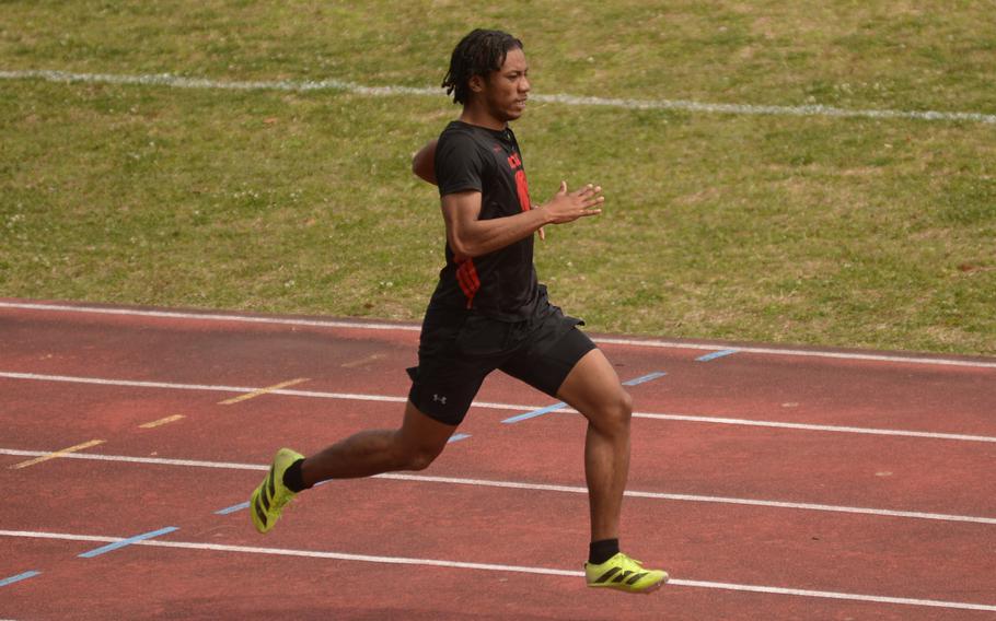 Jeremiah Tucker swept the sprints.