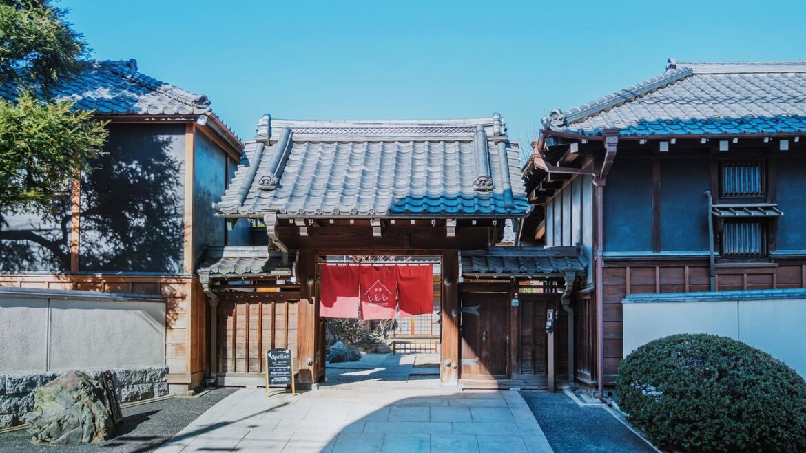 Travel Back in Time at Itabashi Tototo in Azusawa, Tokyo