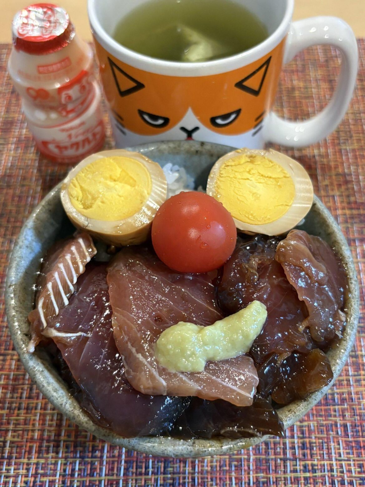 おはようございます🥢😊
あずま丼って知ってますか？