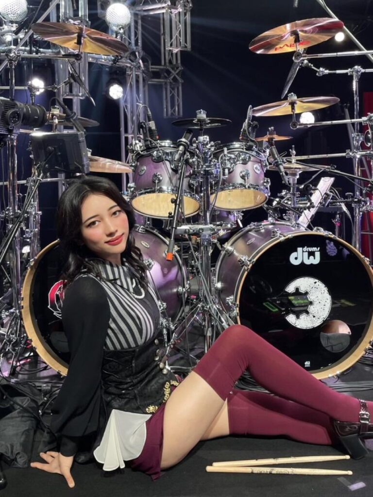 yonezawa akane from the ave mujica tour in megavegas