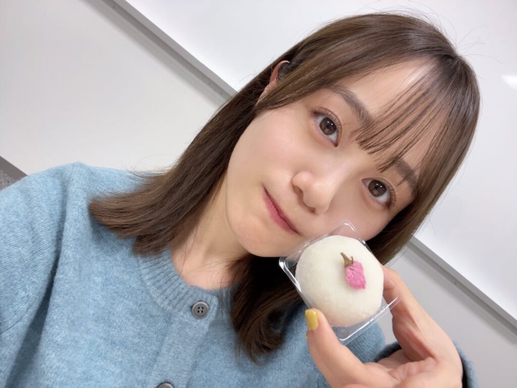 Itou Miku from Her InstaLive