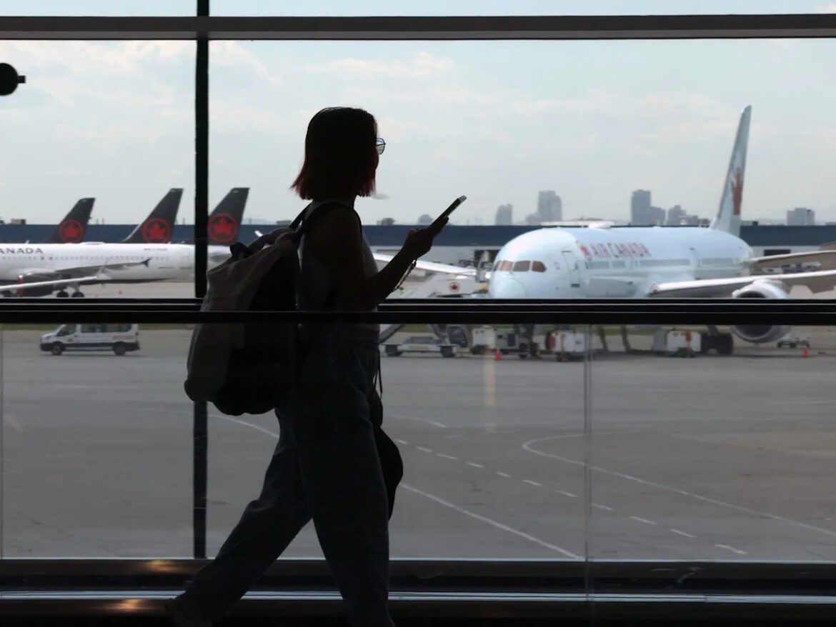 Trump rhetoric slows Canadian travel to U.S., boosting tourism for Japan and Mexico