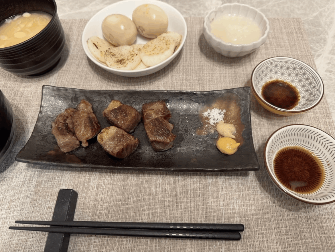 Japanese-style steak with 5 ways to enjoy it