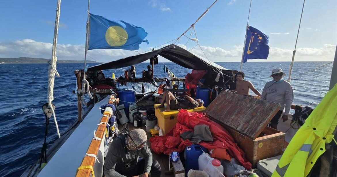 Traditional seafaring crew reaches Taiwan, Okinawa is next | Local News Traditional seafaring crew reaches Taiwan, Okinawa is next | Local News