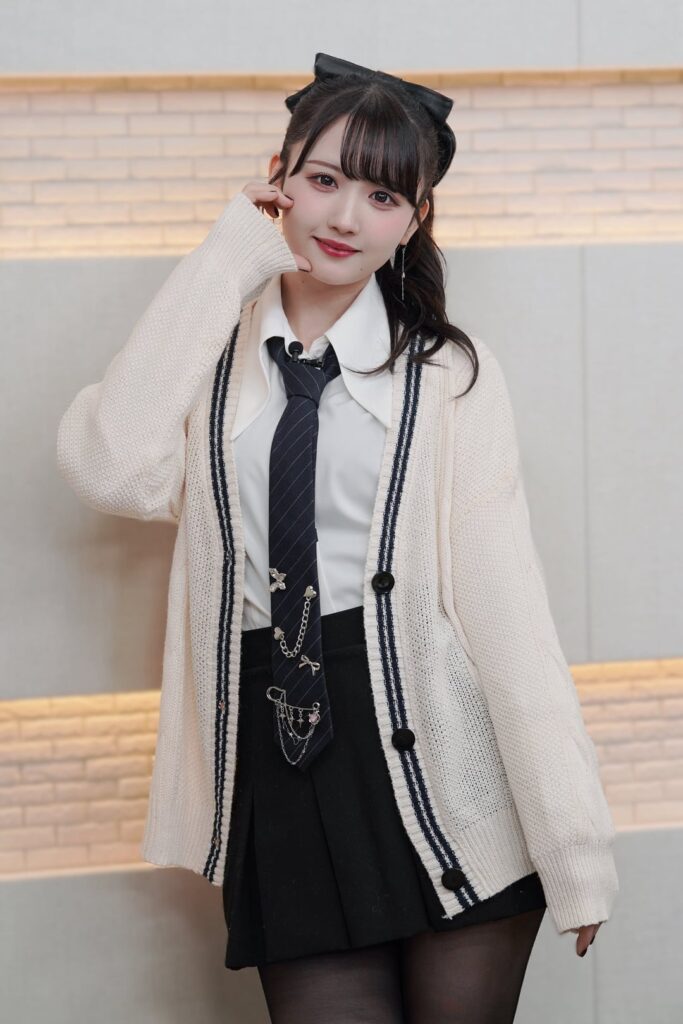 Okada Mei from Mei Channel #11