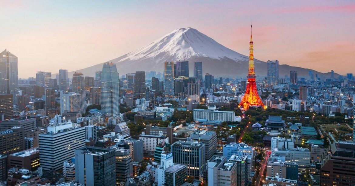 Travel warning for British tourists heading to Japan as entry requirements set to change