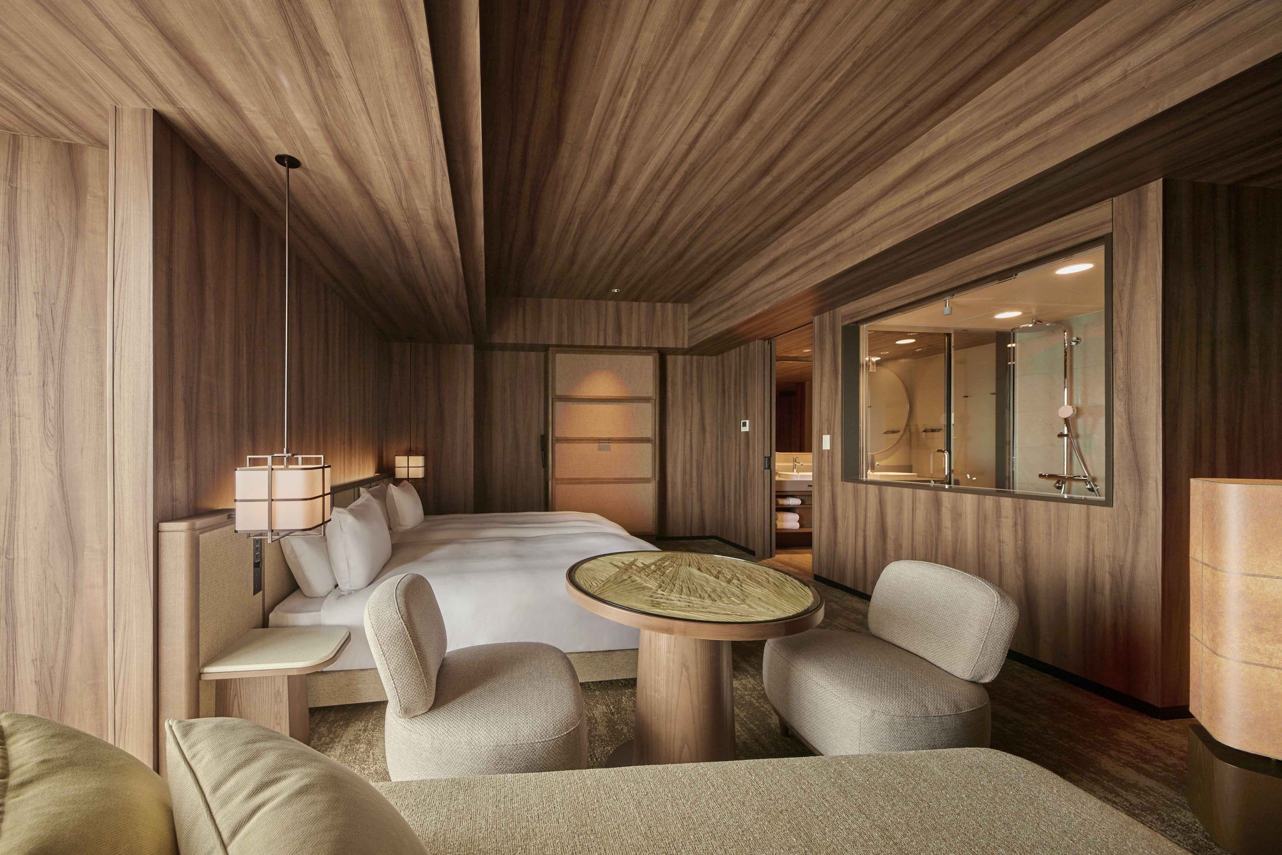 Deluxe Twin room | Courtesy of Royal Park Hotel Iconic Naha