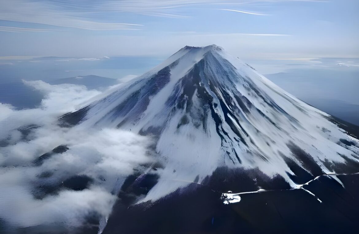Shizuoka zieht Saisonstart für Bergsteiger am Mount Fuji vor