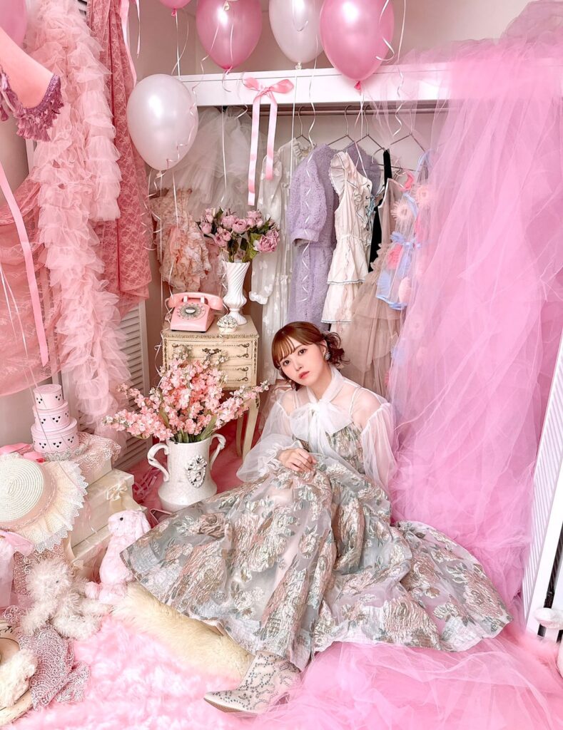 Kito Akari from Her Fan Club Shoot🐰🤍