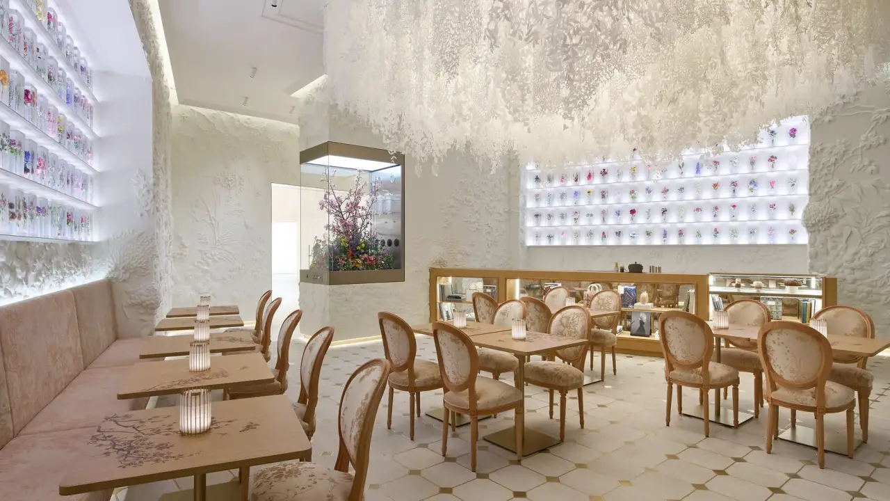 Café Dior Tokyo interior serving French cuisine by Anne-Sophie Pic with elegant dining setting