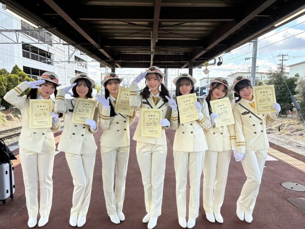 Tendou Station Masters Kawase Uta, Aikawa Nao, Asaoka Mao, Amaki Sally, Shiina Satsuki, Tsukishiro Emma, and Mochizuki Rino🚃