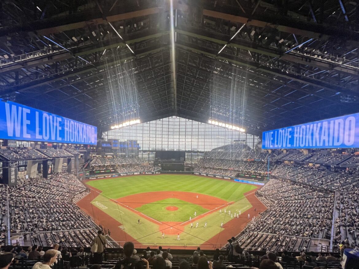 Haruki Hosono Throws No-Hitter for Hokkaido Nippon-Ham Fighters in Home Opener