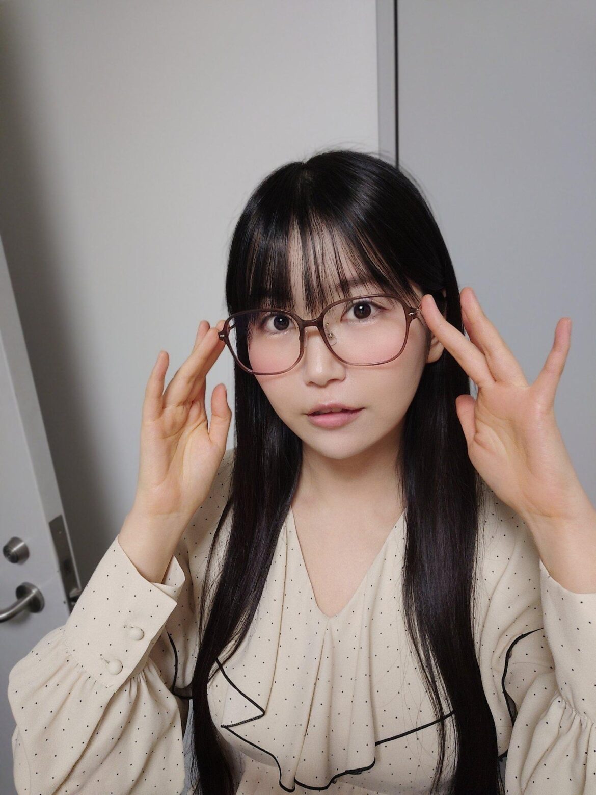 Megane Koiwai Kotori