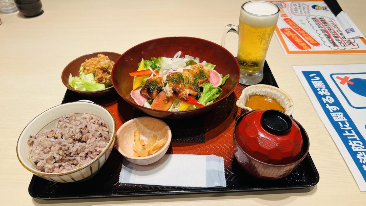 Ootoya never disappoints. With chilled beer.