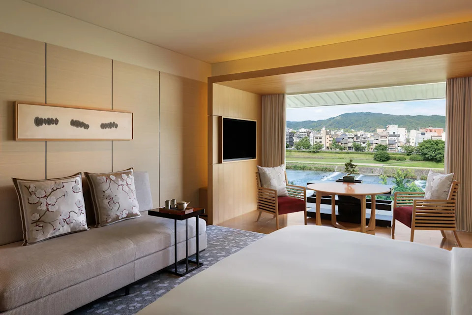 Luxury hotels in Kyoto, by travel blogger What The Fab