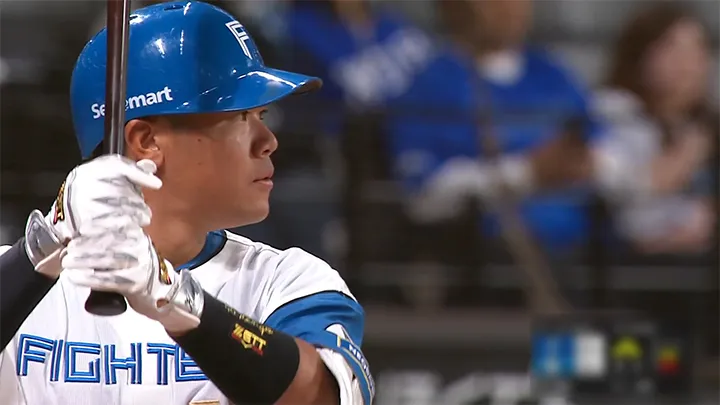 Can Kengo Yoshida who is trying out for second base, follow in the footsteps of his rivals and produce results with his bat? | Pacific League Hokkaido Nippon-Ham Fighters player Kengo Yoshida © Pacific League TV