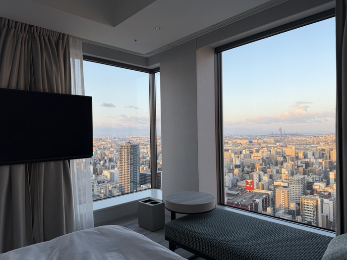 Sentara Grand Hotel Osaka Corner Room / Photograph = Moon Jae-yeon Travel + Reporter