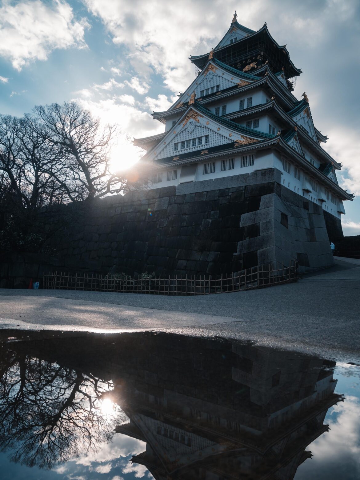 Sunrise at Osaka-jō