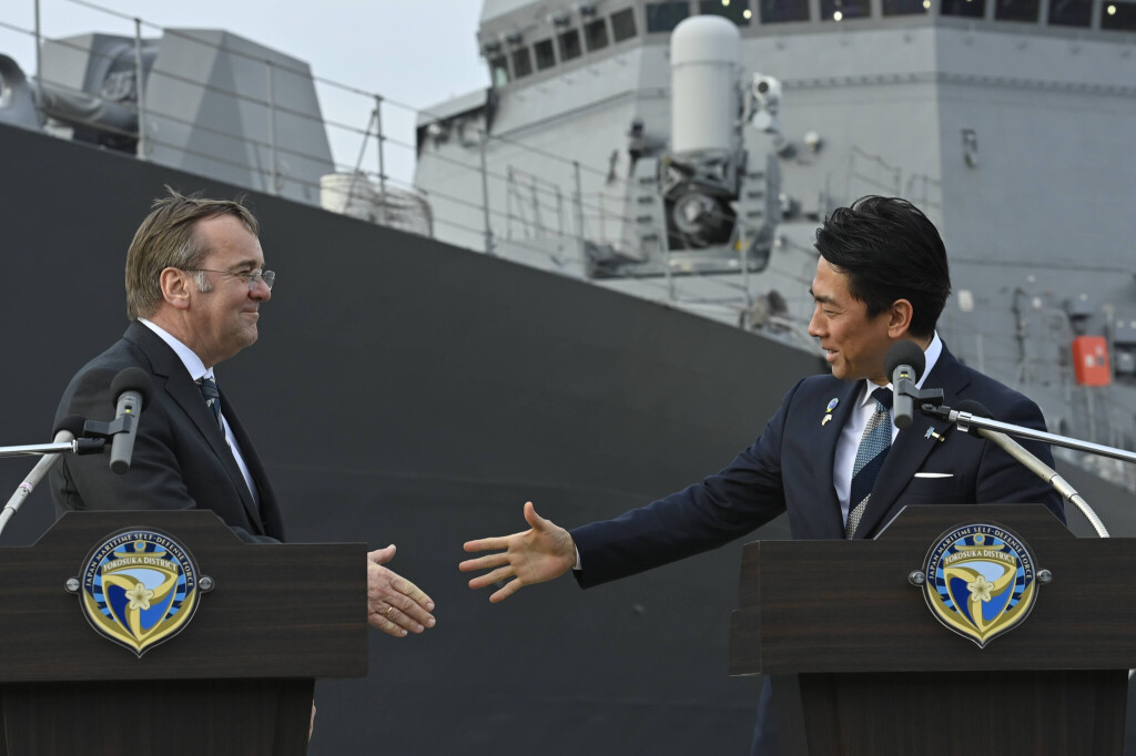 Pistorius Koizumi Japan Militär