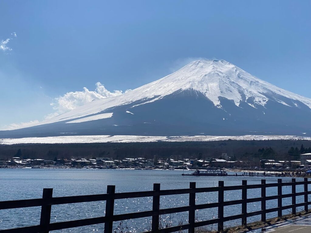 Mountain Fuji from Lake Yamanaka, Yamanashi (2025/03/21)