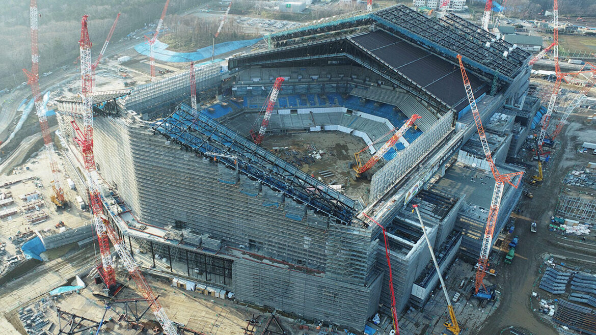 Building "ES CON FIELD HOKKAIDO," a Baseball Park with a Giant Openable Roof